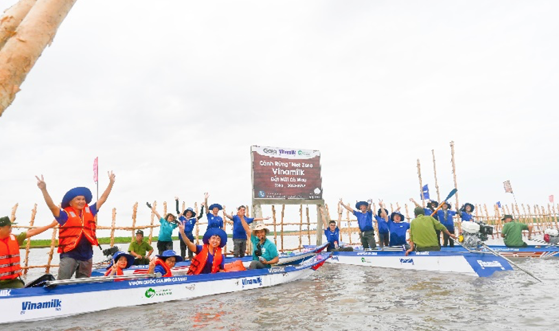 Lần[-]đầu[-]tiên[-]Việt[-]Nam[-]có[-]đại[-]diện[-]trong[-]Top[-]10[-]thương[-]hiệu[-]có[-]tính[-]bền[-]vững[-]cao[-]nhất[-]toàn[-]cầu